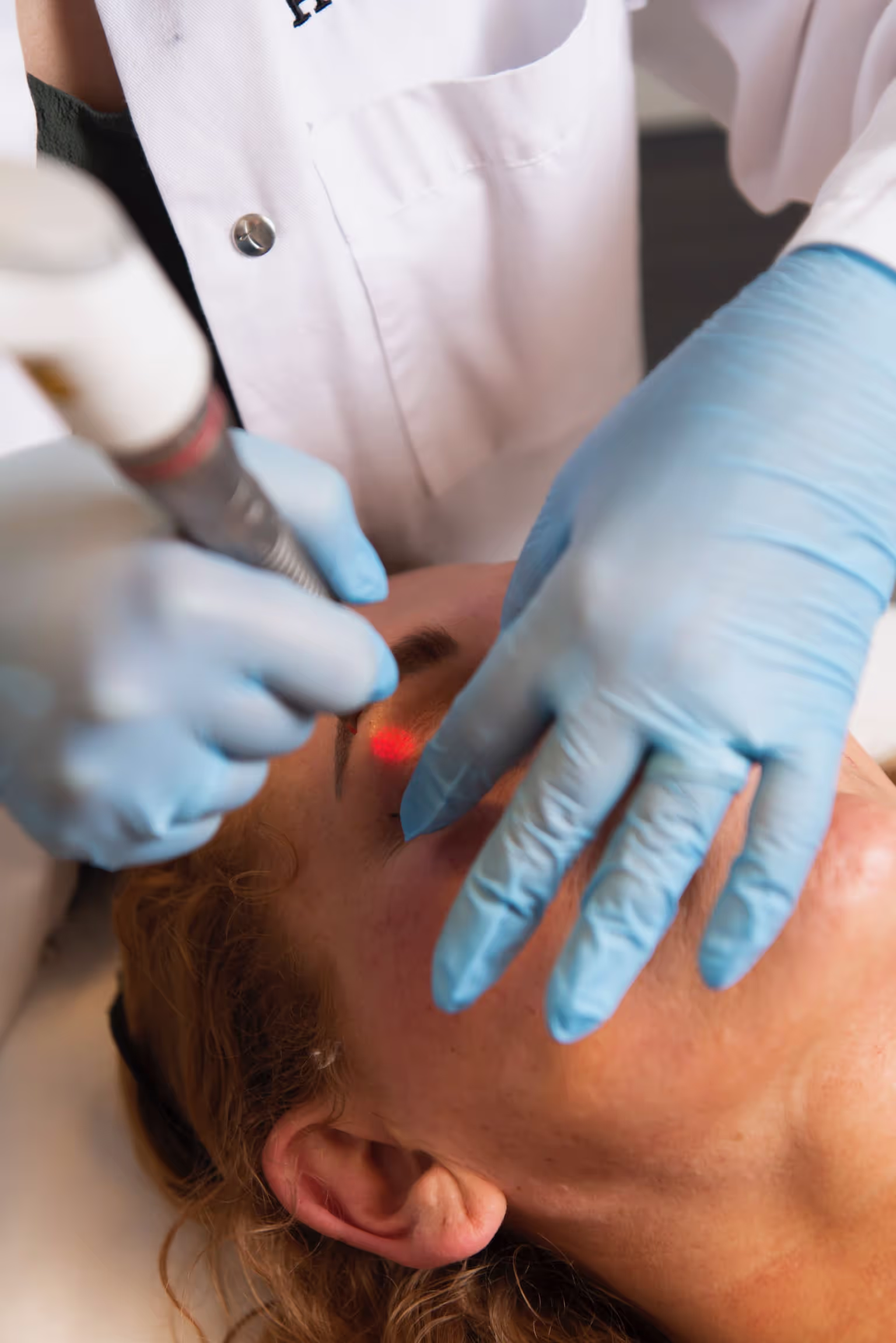 661a9e090e5f306f0ba71756_smootheye1